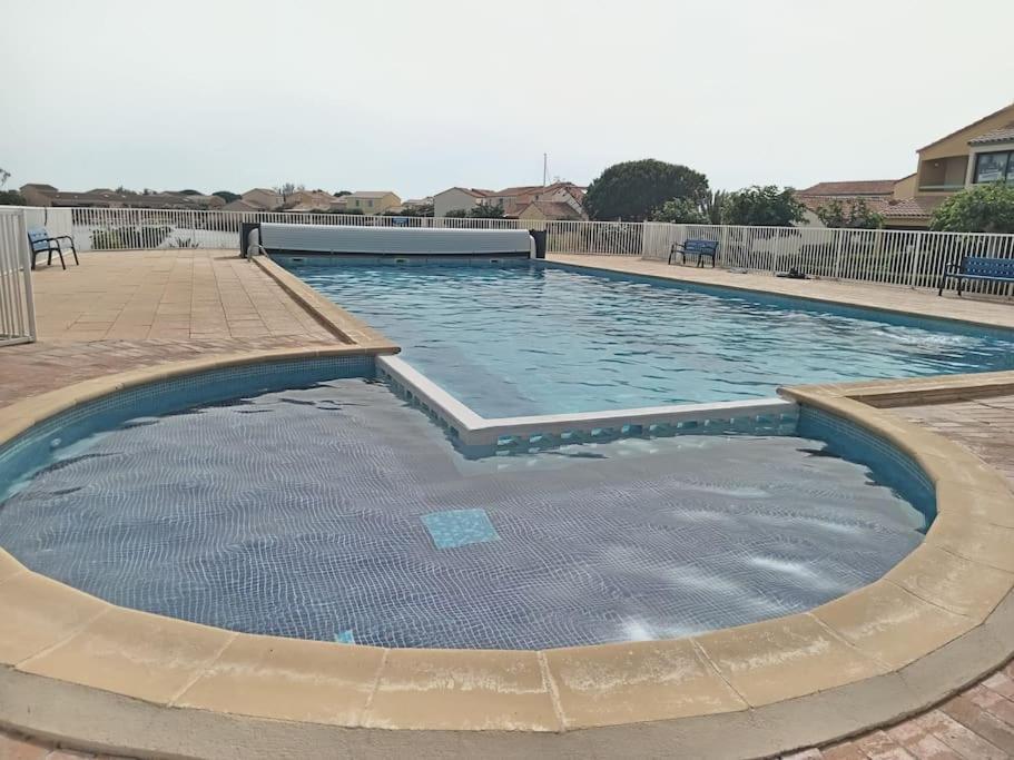 Jolie Maisonnette Dans Residence Calme Avec Piscine Le Barcarès Dış mekan fotoğraf